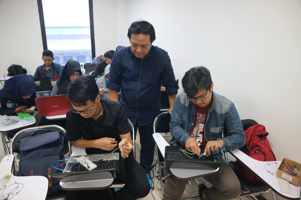 Workshop di Universitas Pelita Bangsa
